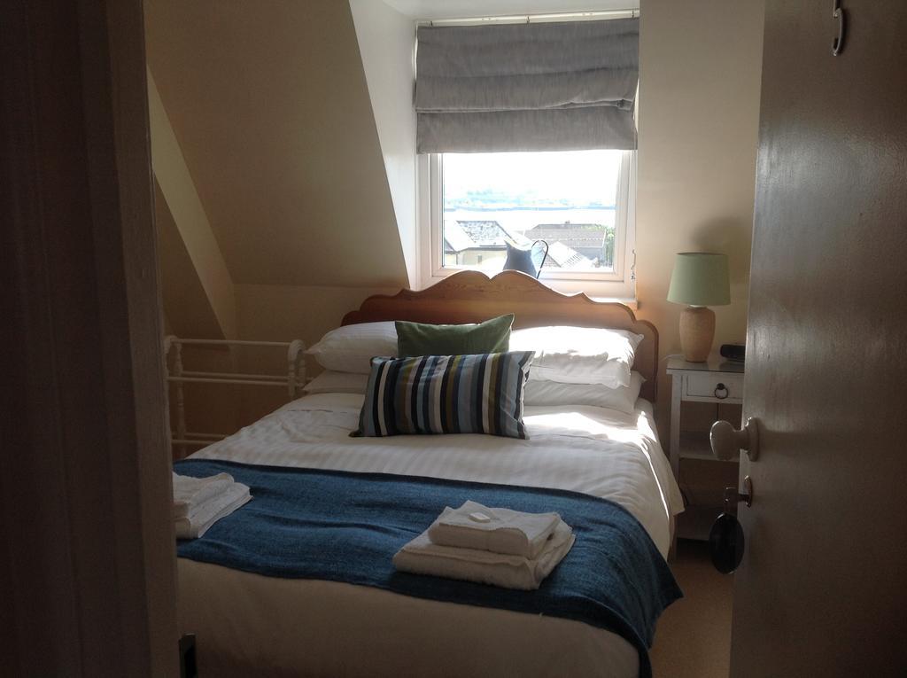 Cambridge House Bed & Breakfast Torpoint Pokoj fotografie